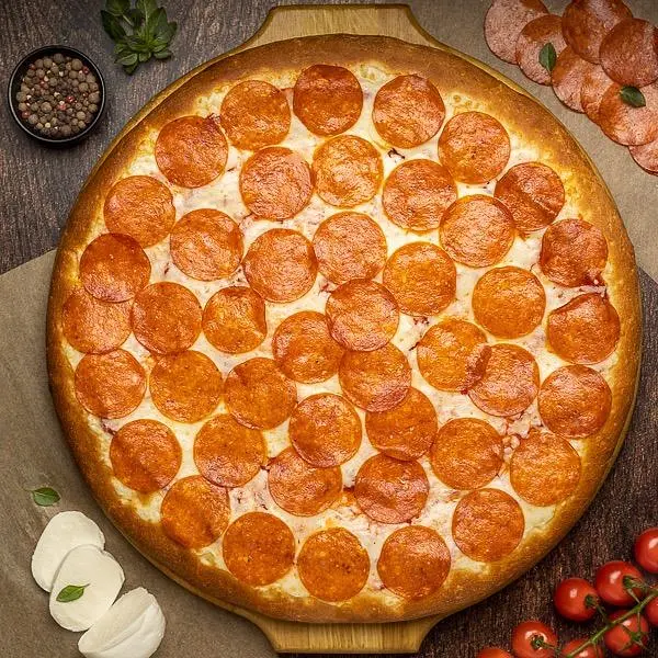 Пепперони  30/40 см тонкое или классическое тесто