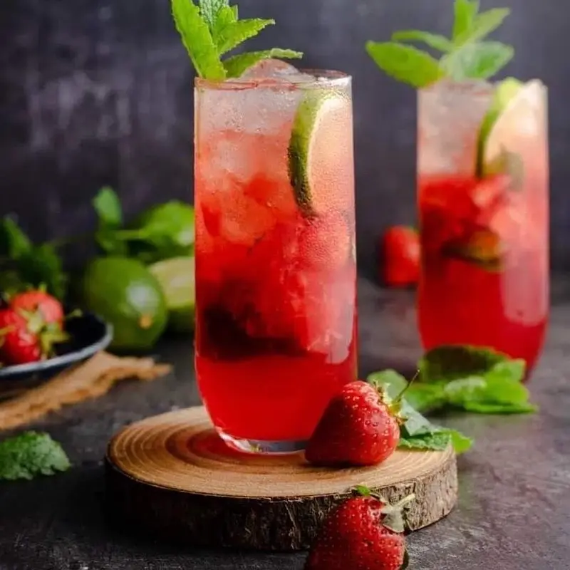 Махито клубничный