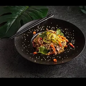 Вок с говядиной