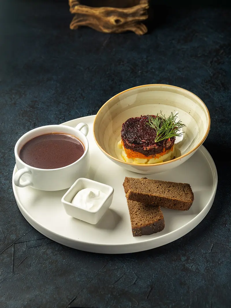 Борщ с говядиной 