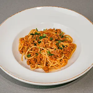Спагетти болоньезе 