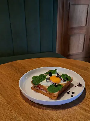 Сэндвич с тунцом