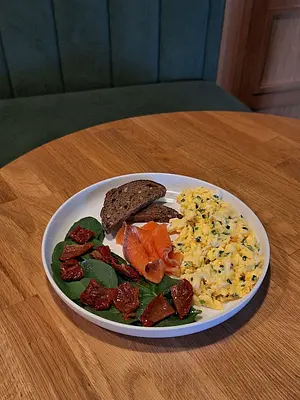 Скрэмбл по-средиземноморски